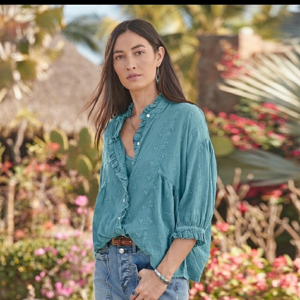 Sundance catalog Shiloh top Medium EUC